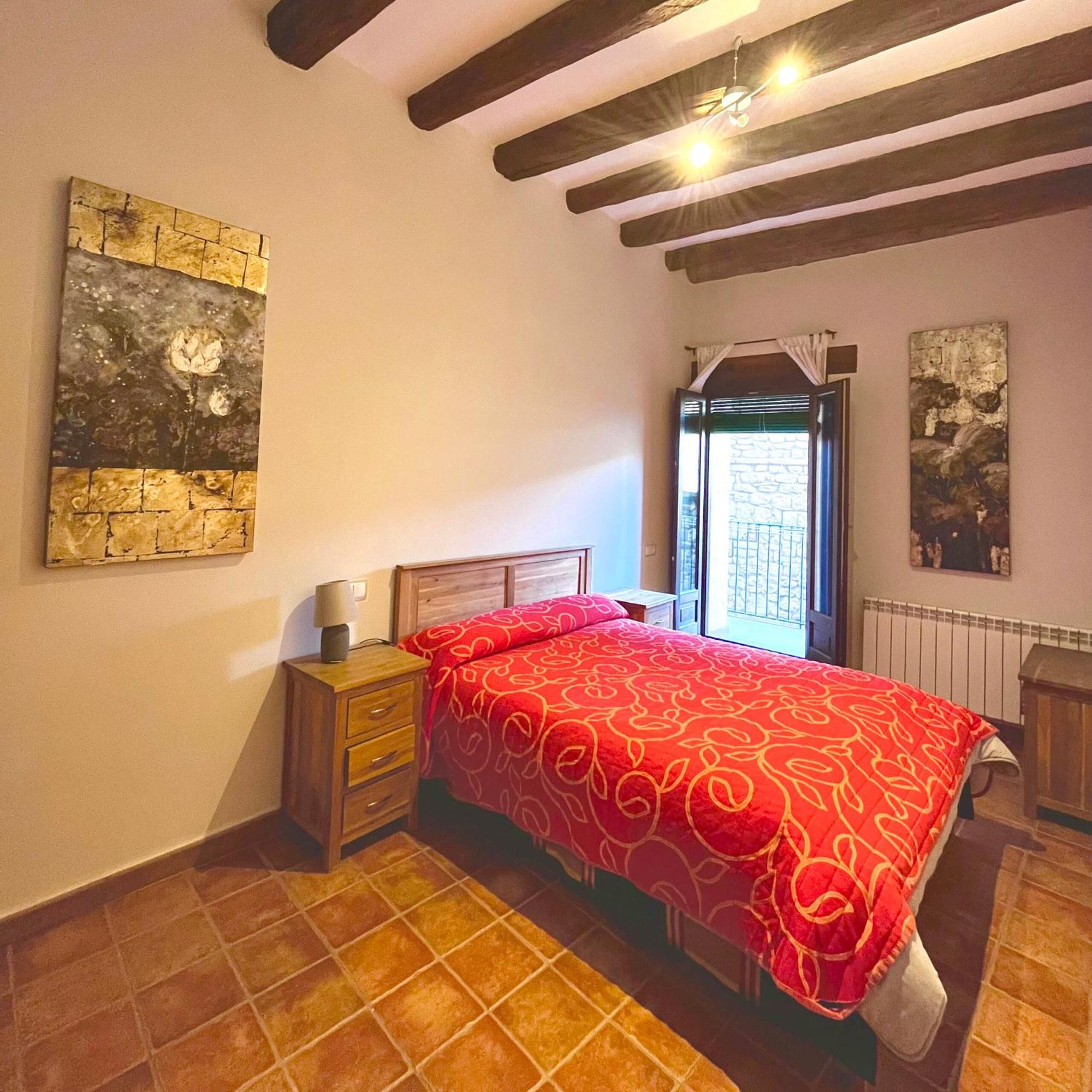 Apartamentos Angelus Plaza Mayor De Ґраус Екстер'єр фото