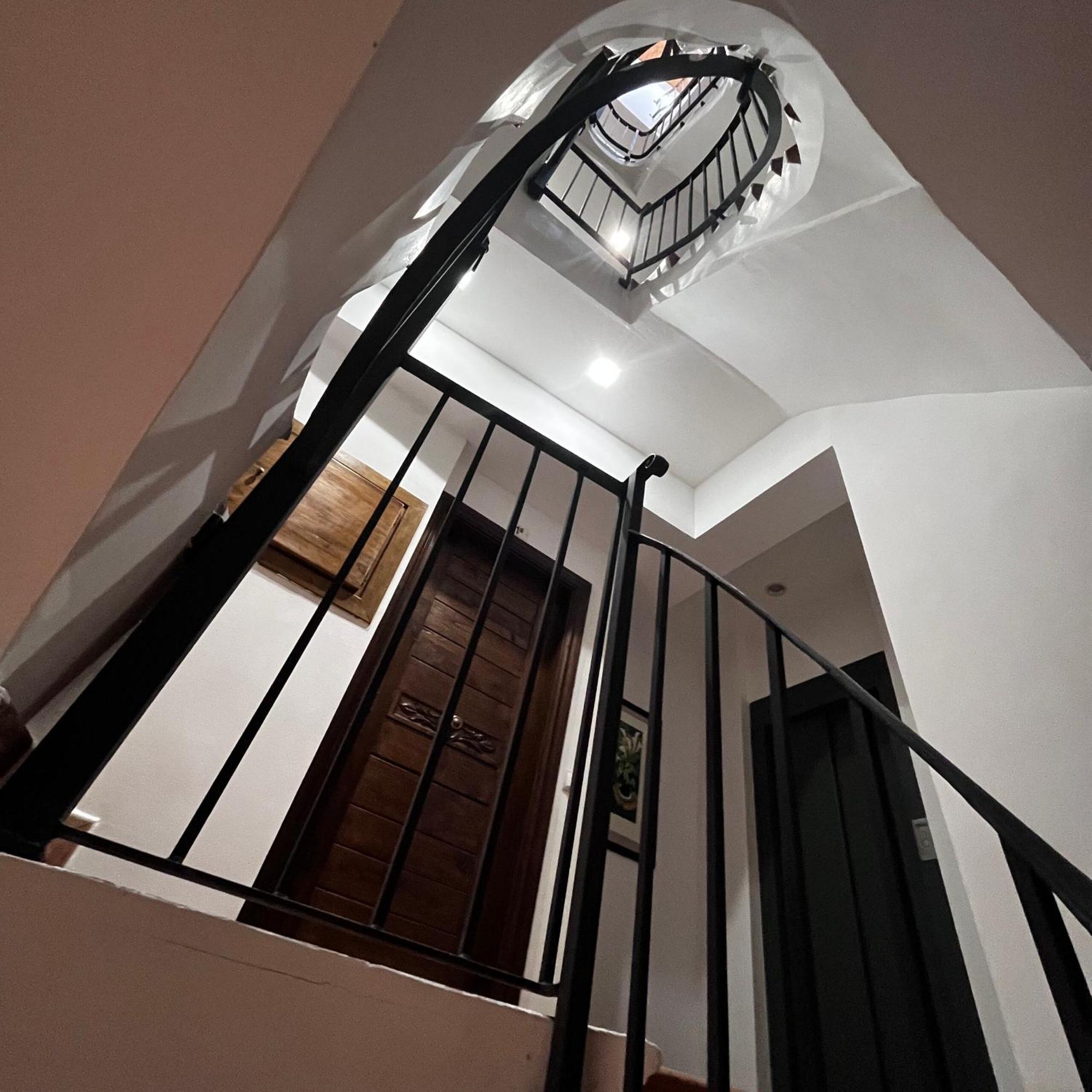 Apartamentos Angelus Plaza Mayor De Ґраус Екстер'єр фото